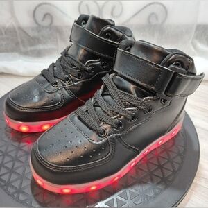 NEW Kids Light-Up High-Top Black Sneakers LED Sole SIZE 13 KIDS